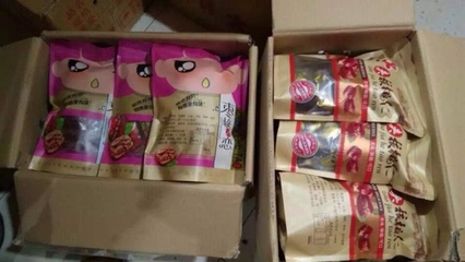 新疆正宗棗夾核桃 批發(fā)兼零售，共享健康美食商機(jī)